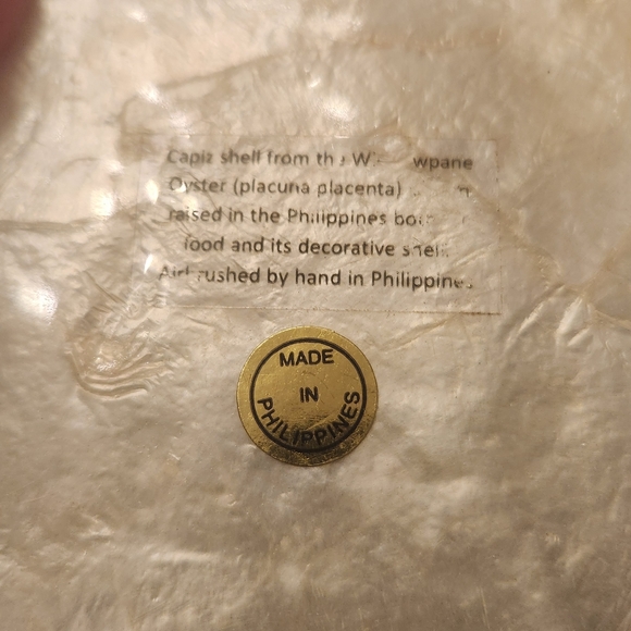 Hummingbird Irridescen Capiz Shell Jewelry Trinket Keepsake Box 3" - Picture 8 of 8